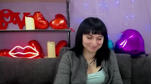 Snapshot of ninaflawlees chatting on March 1, 1:00 am ninaflawlees online show from March 1, 1:00 am
