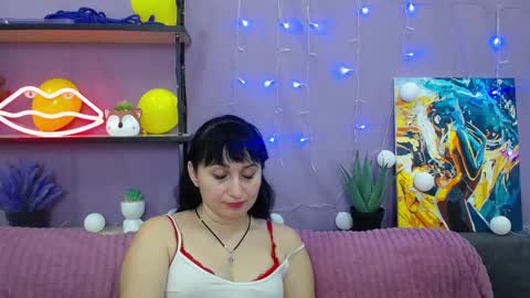 Snapshot of ninaflawlees chatting on January 27, 2:42 am ninaflawlees online show from January 27, 2:42 am