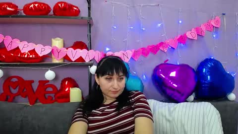 Snapshot of ninaflawlees chatting on February 10, 2:52 am ninaflawlees online show from February 10, 2:52 am