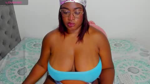 Valentina online show from October 24, 1:28 am