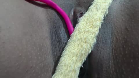 Ninapalmer online show from December 4, 11:15 pm