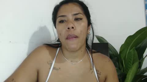 Ninapalmer online show from May 11, 8:28 pm