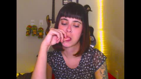 Snapshot of ninapellegrini17 chatting on October 12, 11:50 pm ninapellegrini17 online show from October 12, 11:50 pm