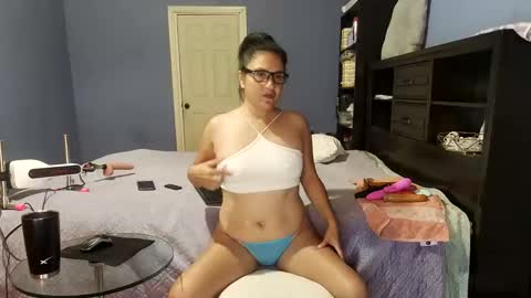 Ninaru online show from November 10, 12:02 am