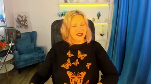 ninastarle online show from November 27, 4:53 am