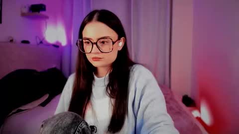 ninavolkov online show from October 16, 11:03 pm