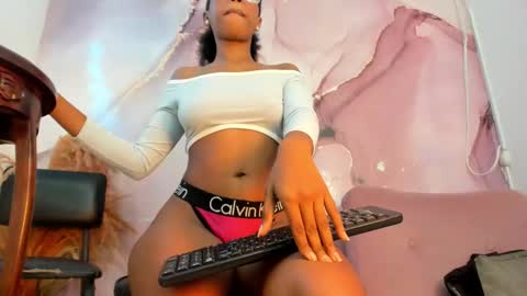 nini_beyker online show from October 3, 2:36 pm