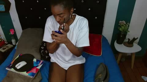 Snapshot of nirak_sf chatting on December 20, 2:59 pm Nirak online show from December 20, 2:59 pm