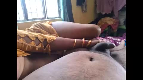 Snapshot of nisha800411 chatting on September 19, 4:38 am Nisha online show from September 19, 4:38 am