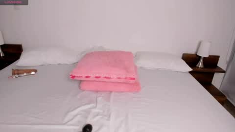Snapshot of nitha_model chatting on February 21, 11:43 pm Nitha Gonzalez online show from February 21, 11:43 pm