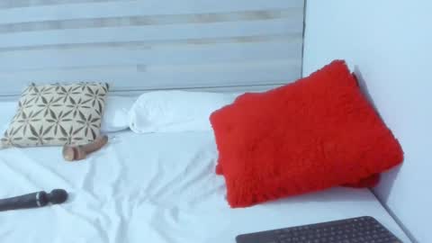 Snapshot of nitha_model chatting on December 9, 11:24 pm Nitha Gonzalez online show from December 9, 11:24 pm