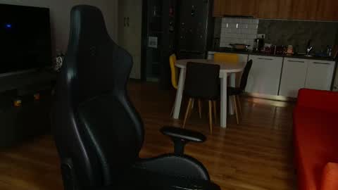 nitroshade online show from January 5, 2:06 am