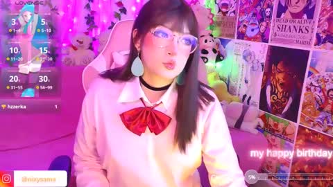 Snapshot of nixy_sama chatting on February 27, 9:14 pm Nixy Sama online show from February 27, 9:14 pm
