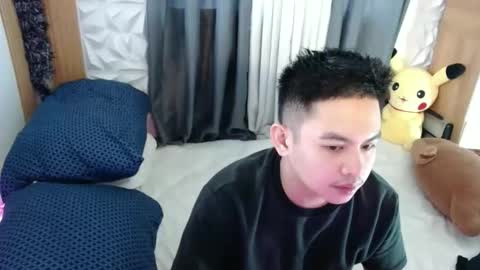 njay_16 online show from June 2, 11:40 pm