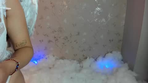   ambarsulliva  online show from October 26, 11:33 am