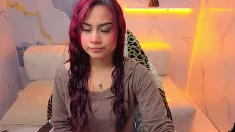 Noa  online show from January 19, 12:59 pm