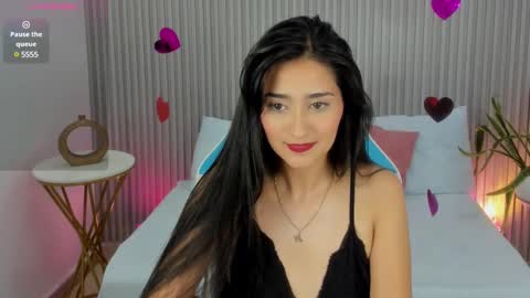 N O A A H online show from February 18, 3:20 pm