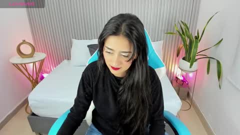 N O A A H online show from March 6, 12:09 pm