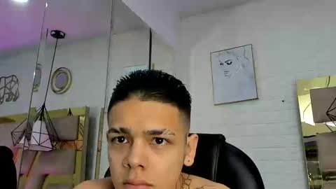 Zoe  online show from February 7, 3:15 pm