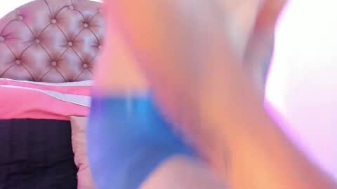 Noah Blake online show from October 1, 2:54 am