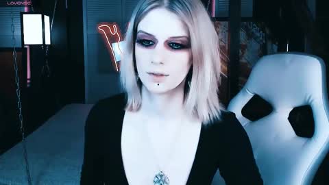 Snapshot of noah_elmer chatting on March 3, 7:28 pm REAL name LiaDM are always open online show from March 3, 7:28 pm