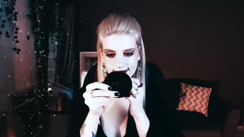 REAL name LiaDM are always open online show from September 27, 6:05 pm