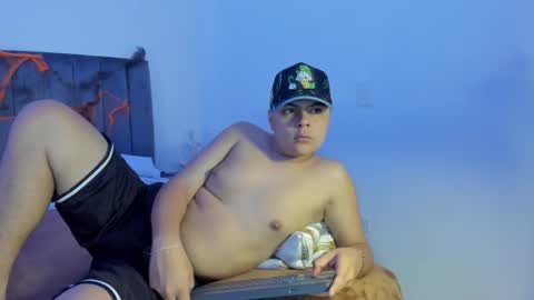 Noah Jayden online show from October 30, 7:36 pm