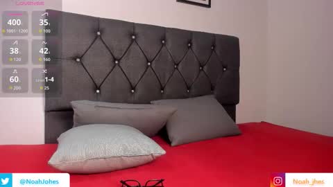 noah_johes online show from October 22, 3:53 am