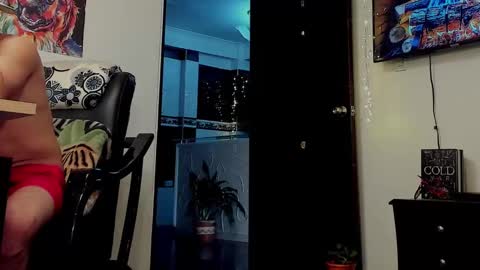 LIAM- noah online show from January 18, 12:26 pm