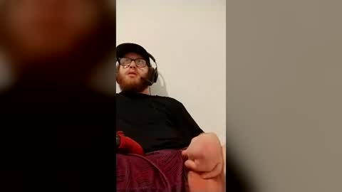 noahman12311998 online show from July 15, 7:51 pm