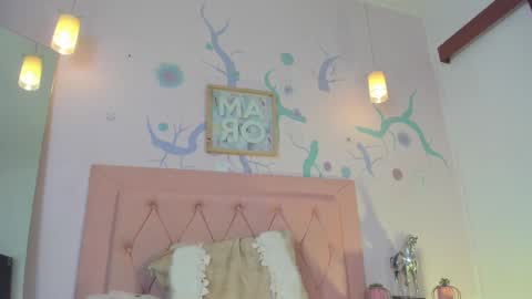 noahperezz online show from November 8, 1:52 am