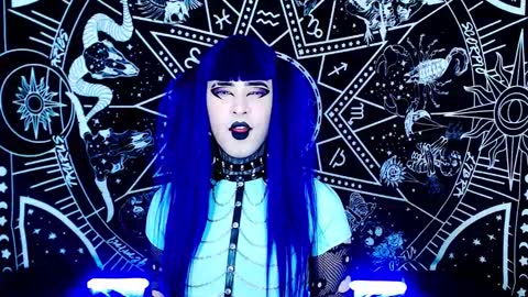 caroline online show from November 6, 2:58 am