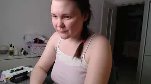 nodarell online show from March 24, 2:45 pm