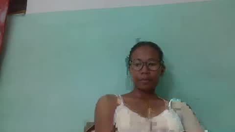 noellah online show from March 2, 2:00 pm