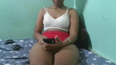 noellah online show from October 3, 6:43 am