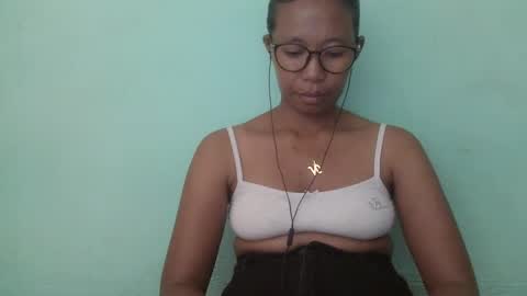 noellah online show from March 4, 4:41 pm