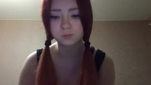 Lisa online show from April 6, 6:09 pm