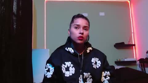 Snapshot of noha_thomson chatting on September 20, 8:23 pm Noha Thomson online show from September 20, 8:23 pm