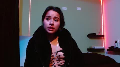 Snapshot of noha_thomson chatting on September 13, 12:13 am Noha Thomson online show from September 13, 12:13 am