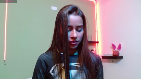 Snapshot of noha_thomson chatting on January 24, 6:04 pm Noha Thomson online show from January 24, 6:04 pm