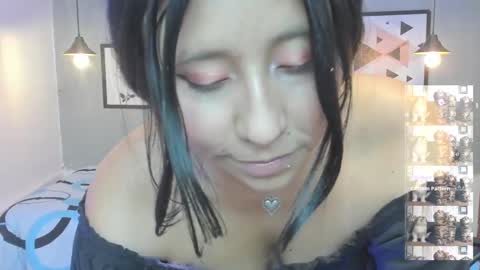 Snapshot of nohemi_louse chatting on March 10, 11:06 pm Nohemi online show from March 10, 11:06 pm