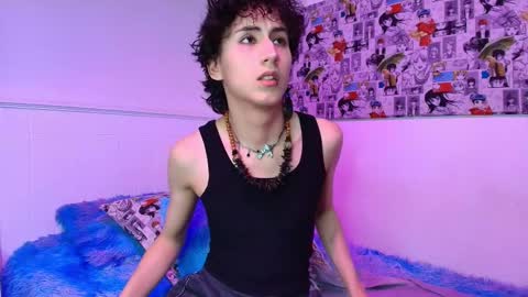 maxie online show from October 4, 4:32 am