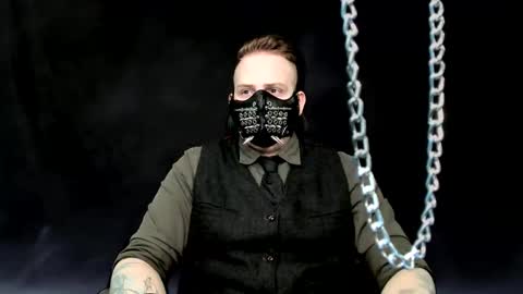 Noir online show from February 2, 7:21 pm