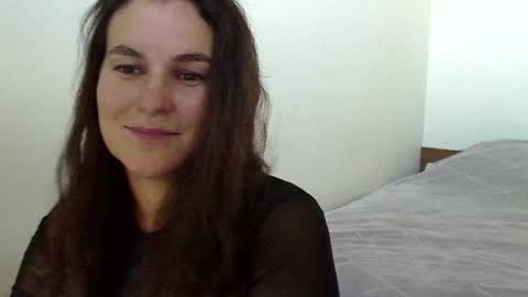 Snapshot of noirangel_ chatting on October 20, 5:12 am noirangel_ online show from October 20, 5:12 am