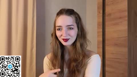 Sophie online show from February 24, 6:05 am