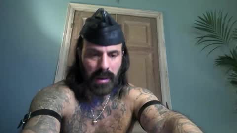 Im here enjoy online show from December 31, 11:49 pm