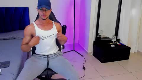 Im Nolan  online show from January 14, 7:55 pm