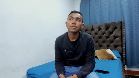Nolven Gray online show from September 17, 3:54 am