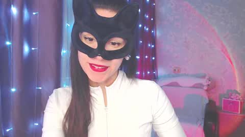 Send message when u here online show from February 25, 5:30 am