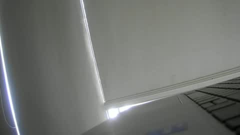 noobfreak134 online show from November 2, 4:07 pm